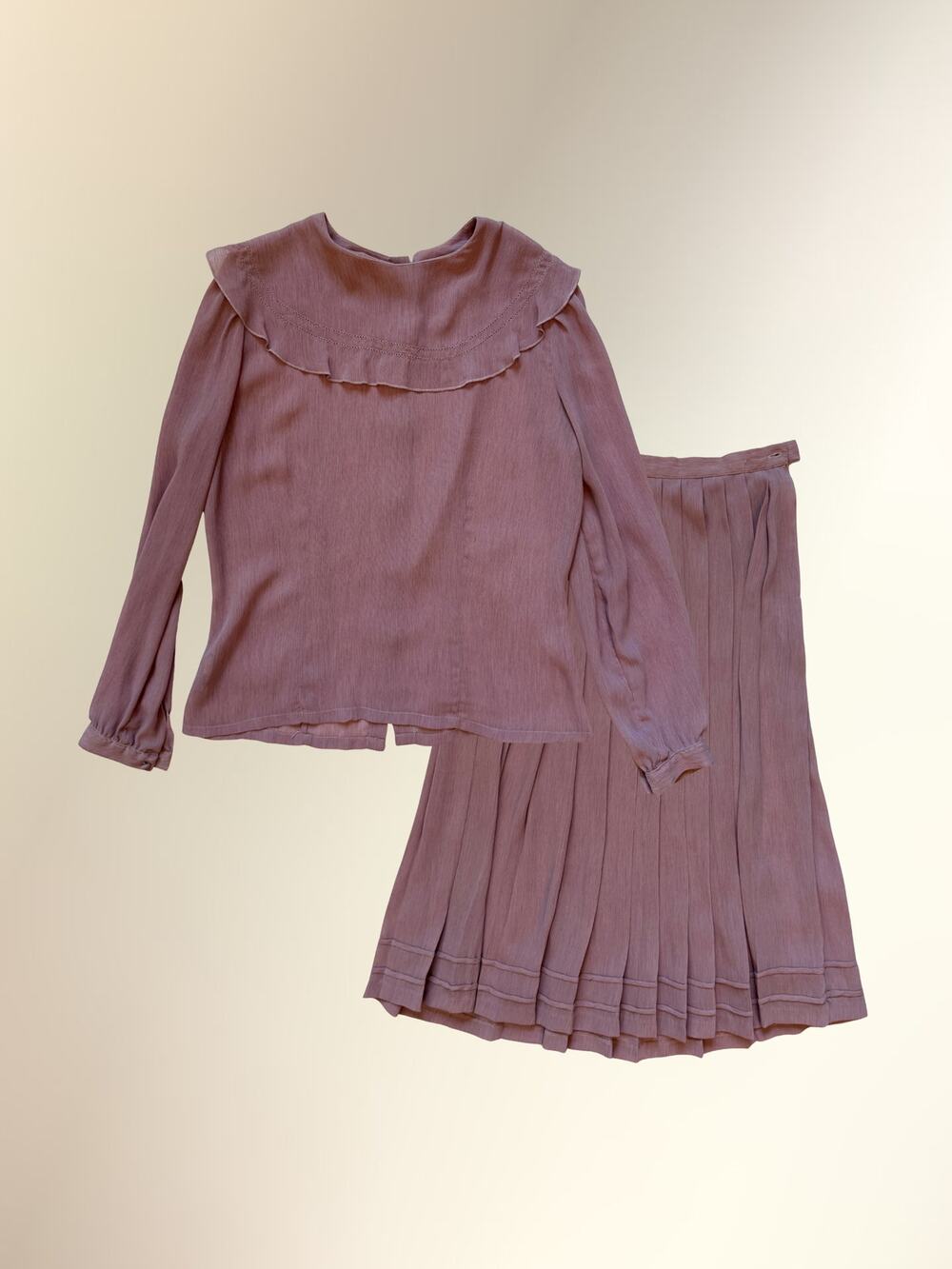 1970s Nathan Road Mauve Pink Chiffon Collar Blouse Pleated Midi Skirt 2pc Set